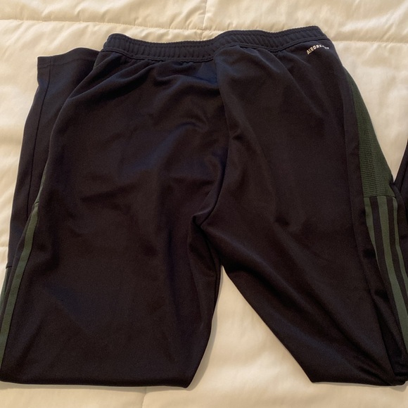 Adidas men’s pants - Picture 6 of 6